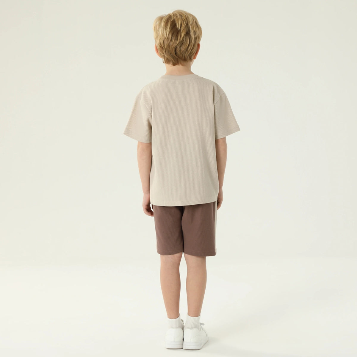 طقم بيجاما بألوان متداخلة للأولاد