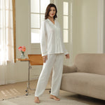 بيجاما مزينة بالزهور للنساء