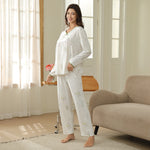 بيجاما مزينة بالزهور للنساء