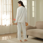 بيجاما جاكار للنساء