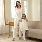 بيجاما مزينة بالزهور للنساء