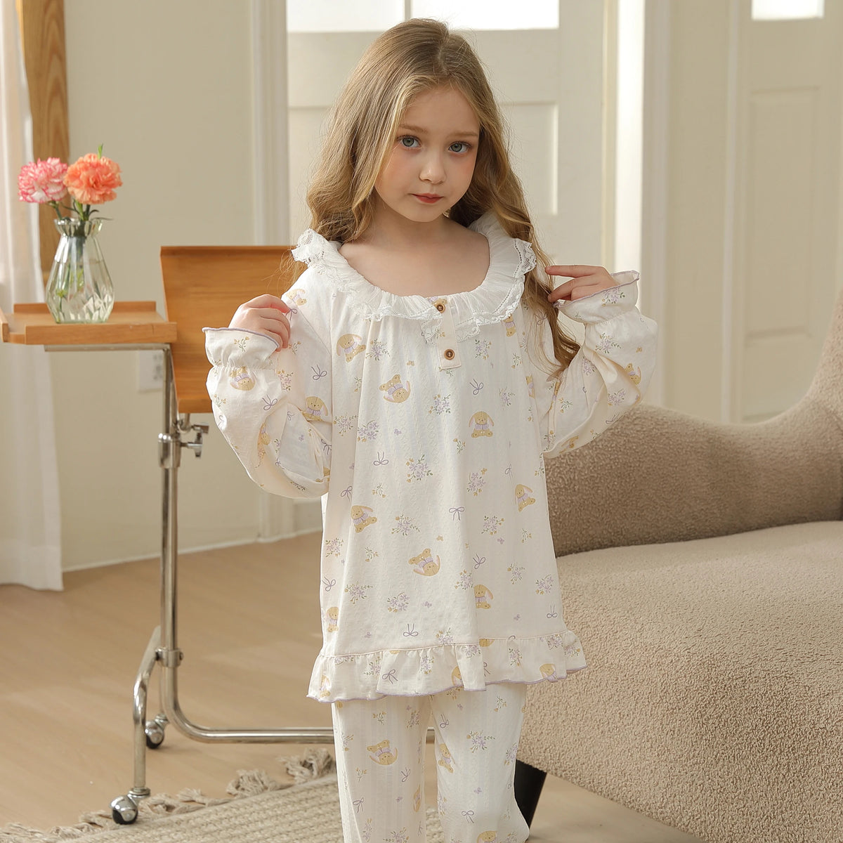 بيجاما مزينة بطباعة للبنات