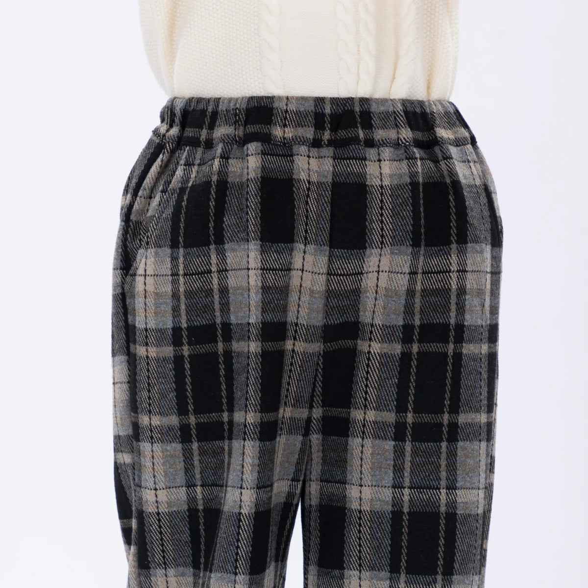 Casual Checked Pants for Girls Image