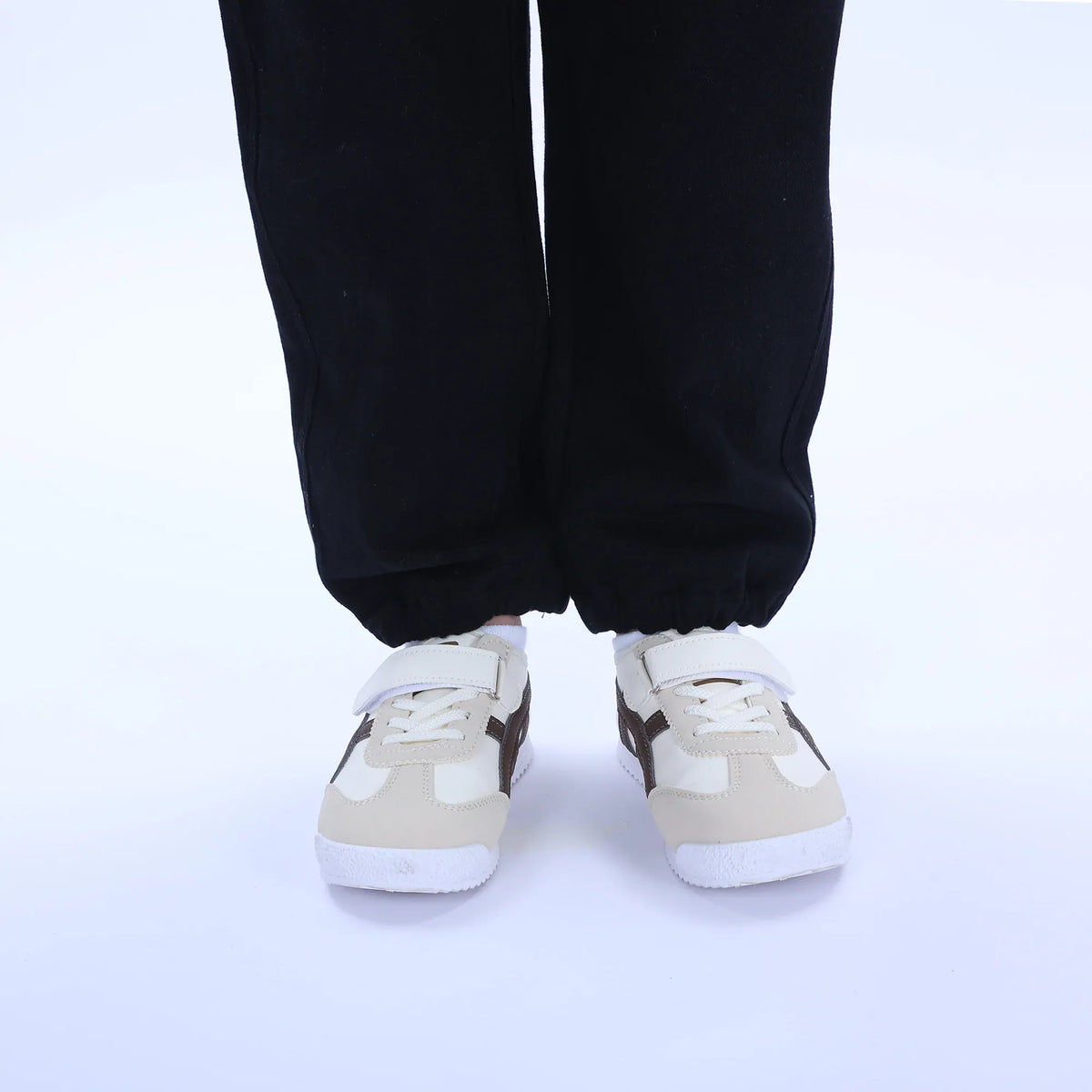 Casual Plain Pants for Boys Image