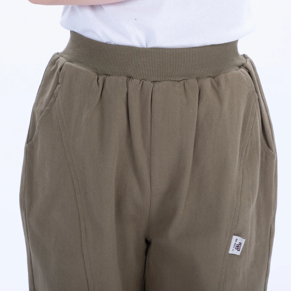 Casual Badge Pants for Boys Image