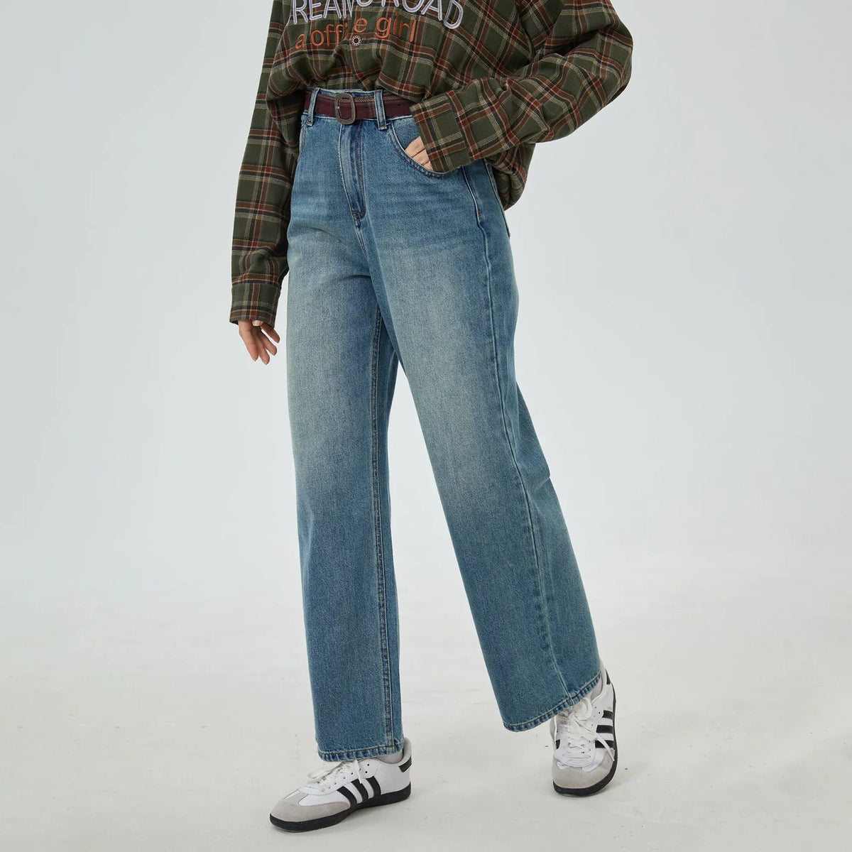 Washed Jeans Pants for Women Image