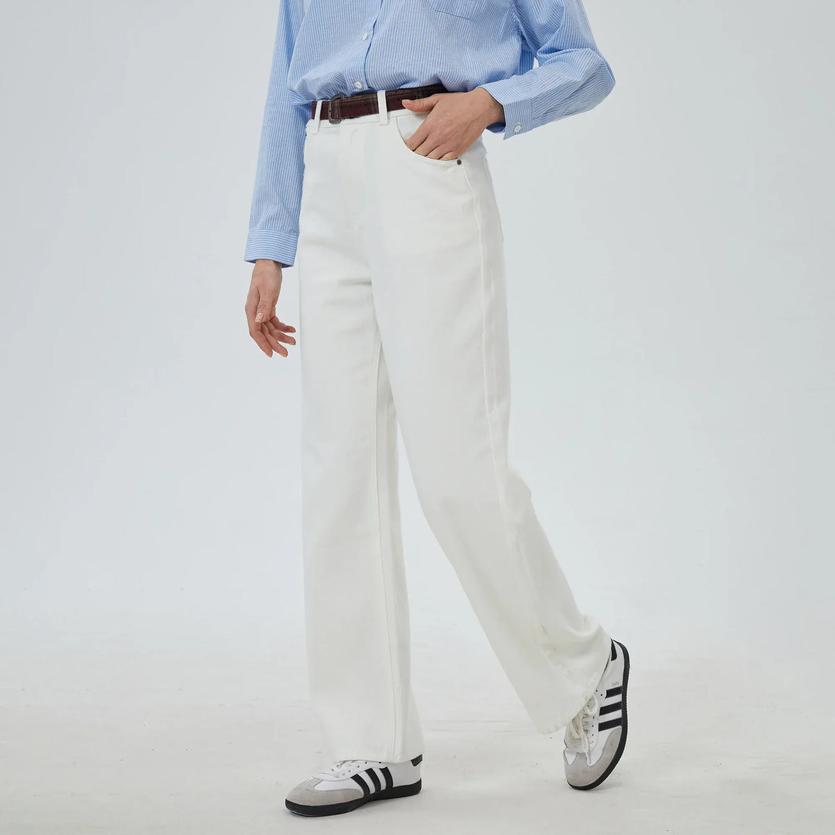 Washed Jeans Pants for Women Image