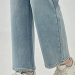 Straight-Leg Mid-Wiast Jeans Pants for Women Image