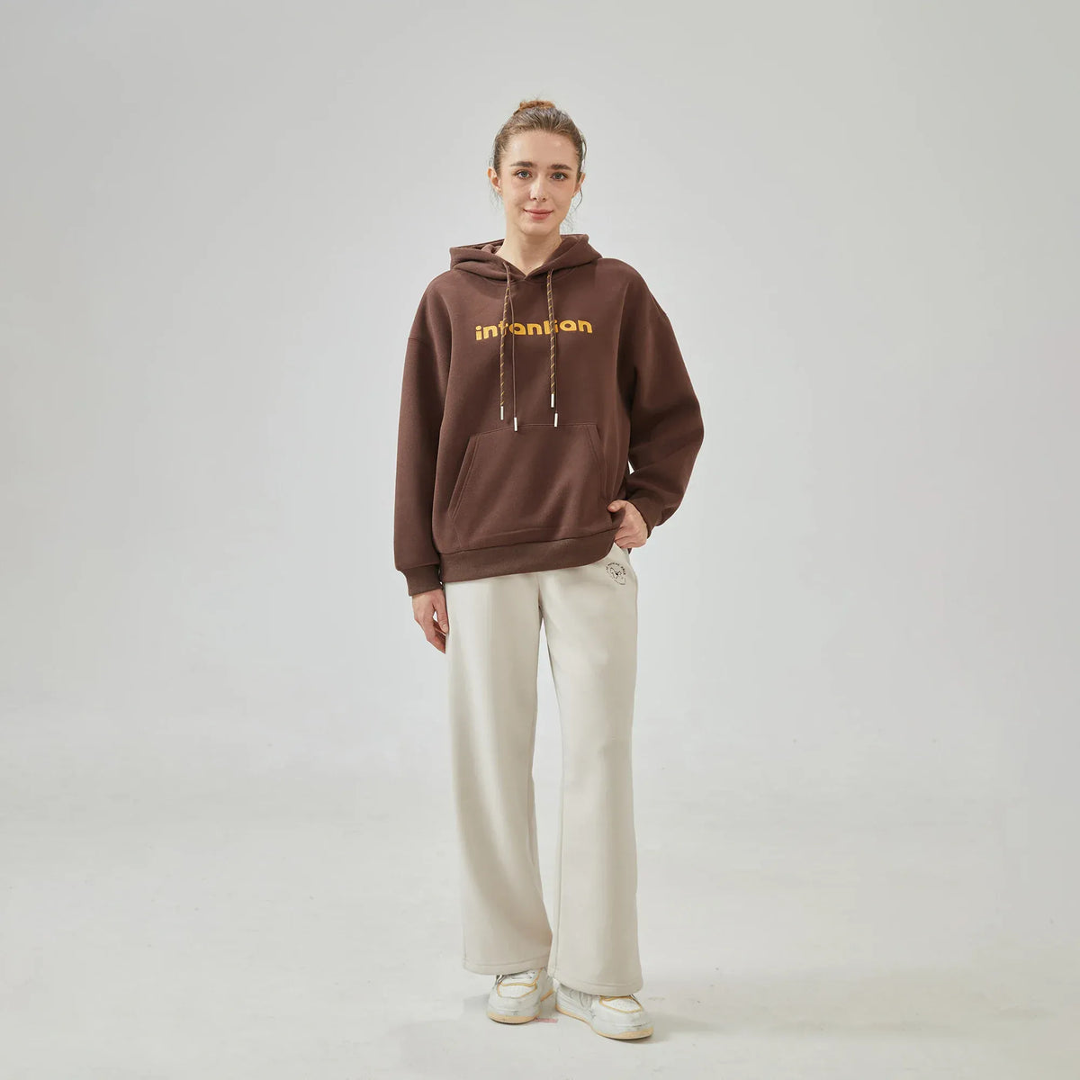 Wide-Leg Mid-Wiast Embroidery Pants for Women Image