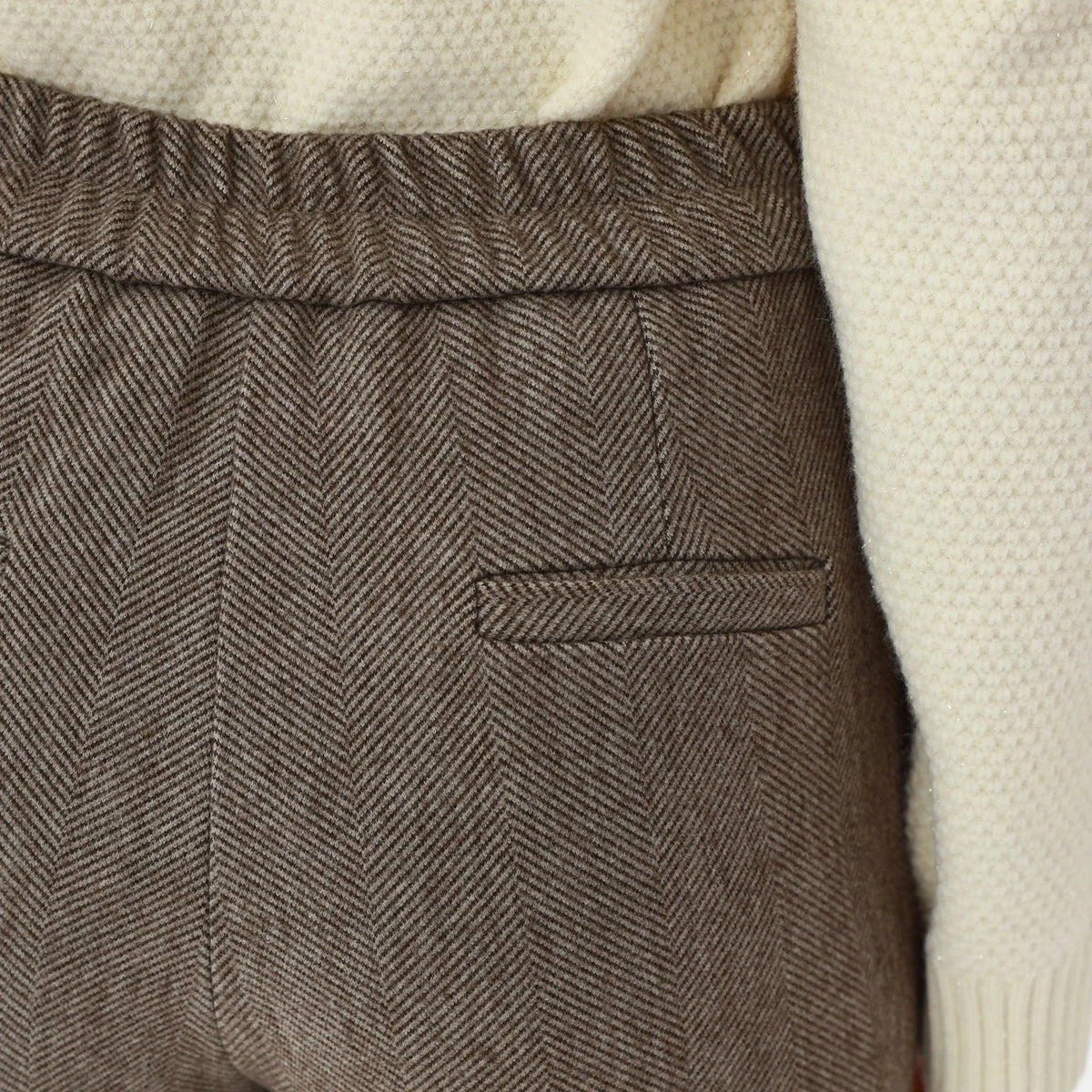 Elegant Solid Pants for Women Image