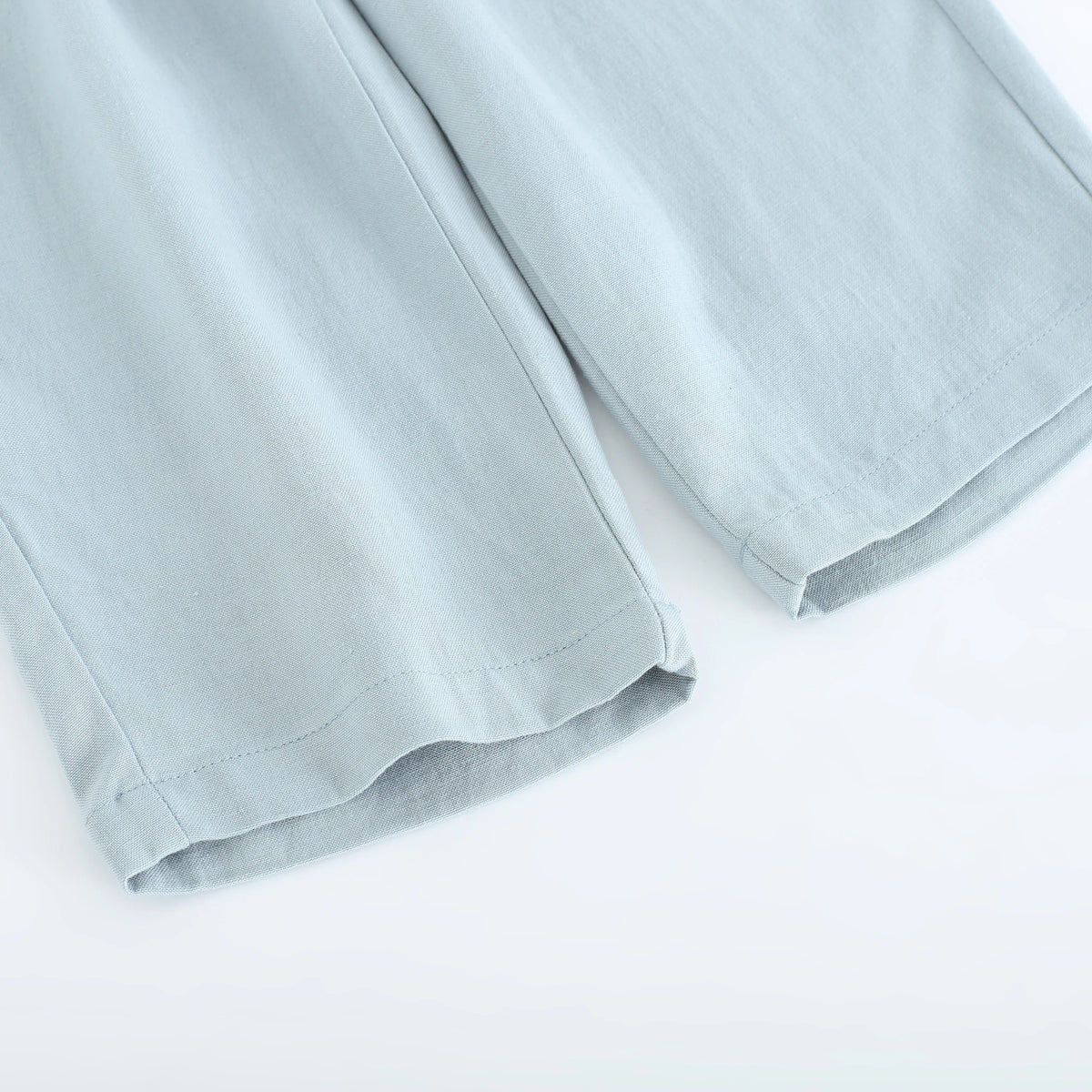 بنطال مزين بشعار للأولاد المواليد