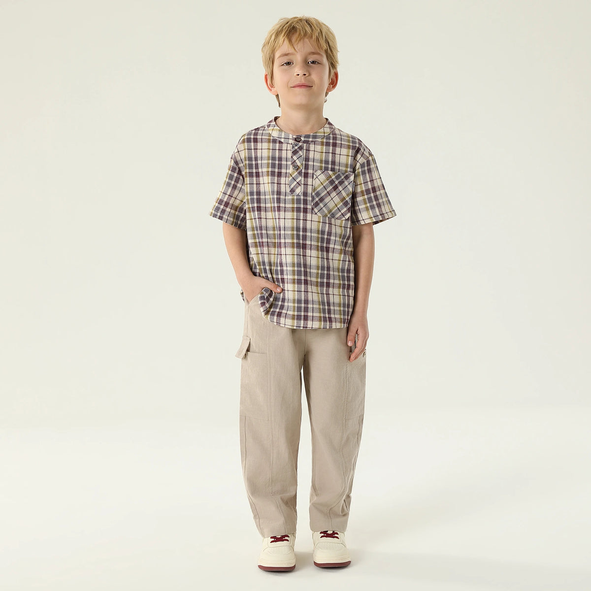 بنطال كاجوال سادة بخصر مطاطي للأولاد