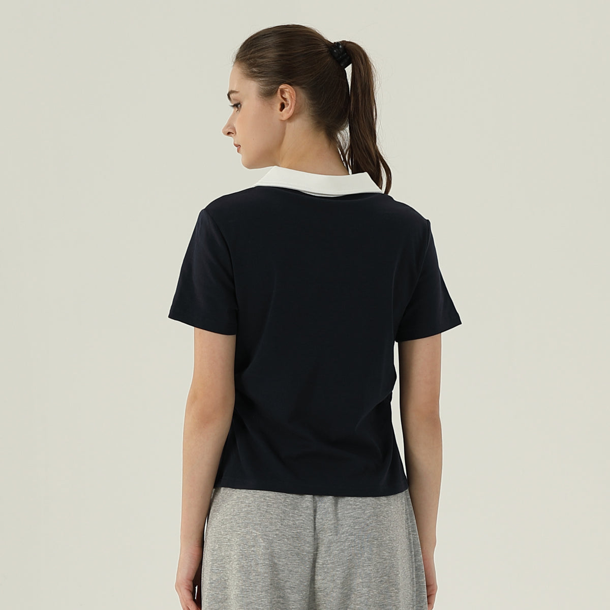 بولوشيرت نسائي بألوان متداخلة