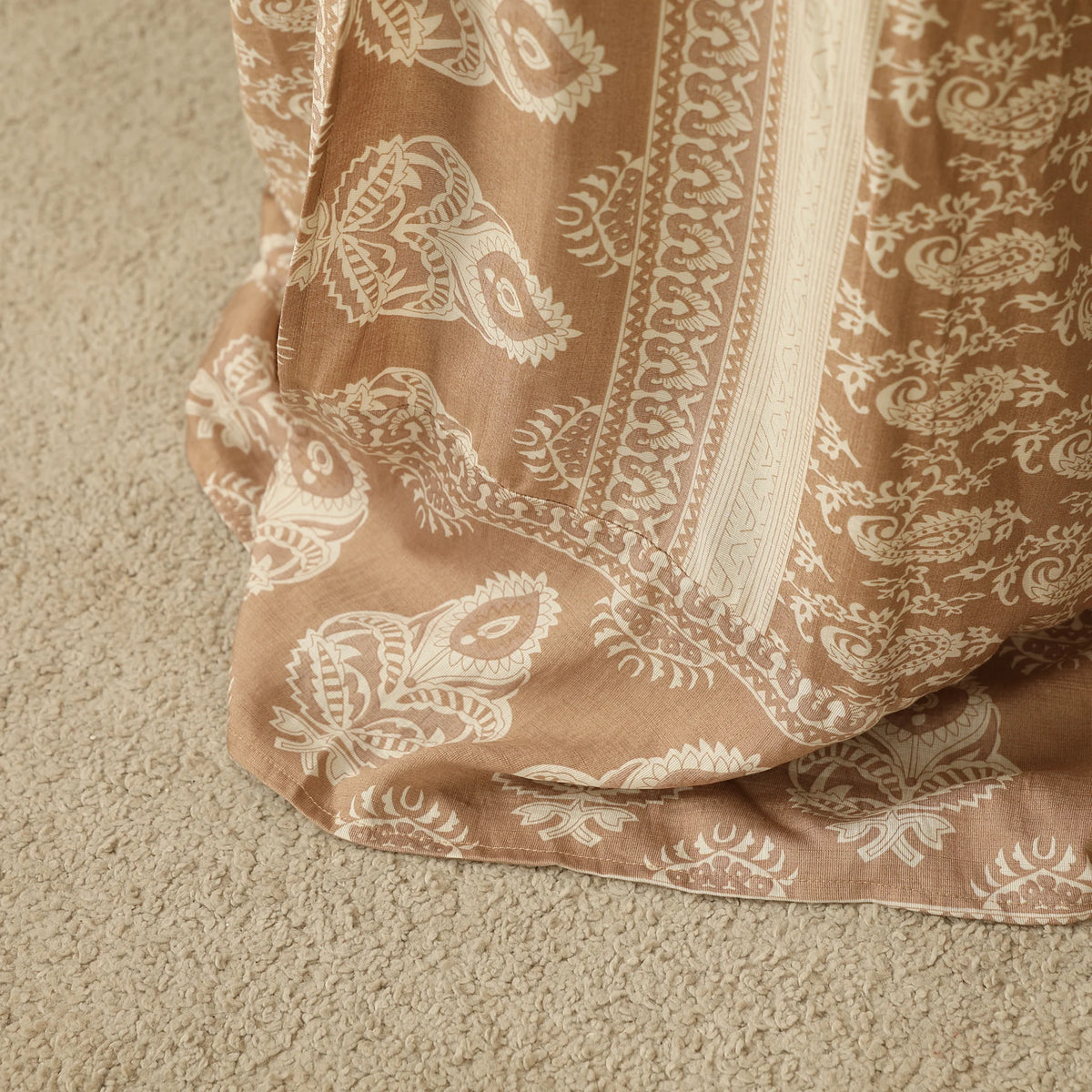 شرشف مطبوع للنساء