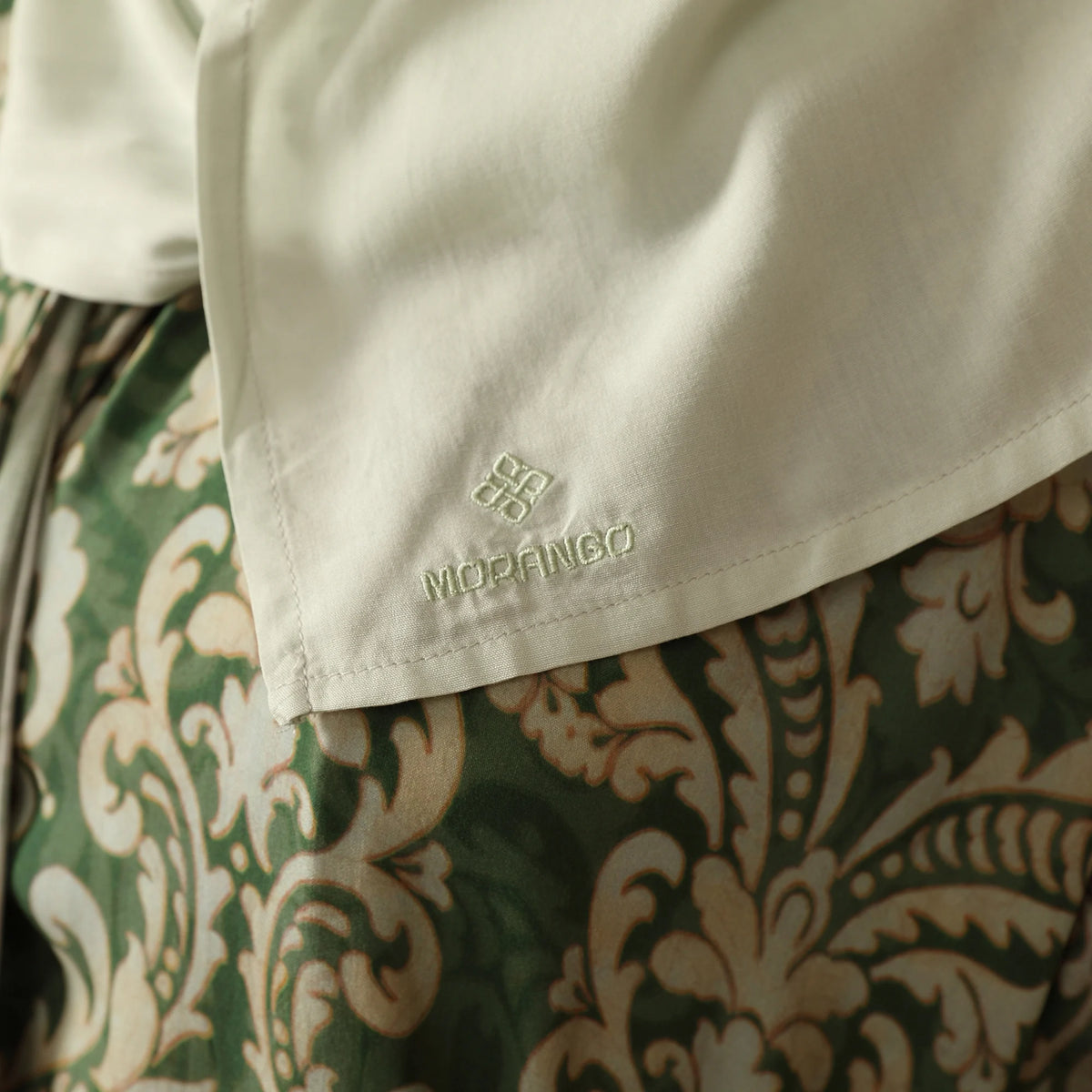 شرشف مطبوع للنساء