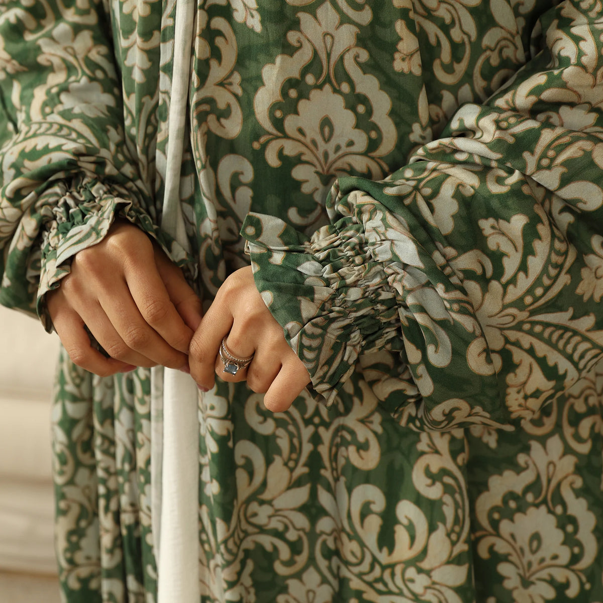 شرشف مطبوع للنساء