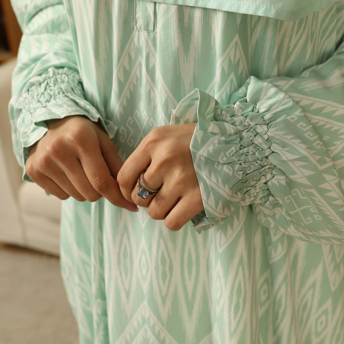 شرشف مطبوع للنساء