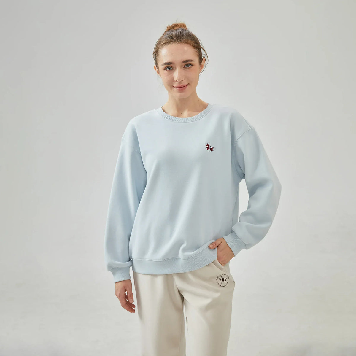 Sky Blue Embroidery Loose Drop-Shoulder Sweatshirt with Circular for Women Image