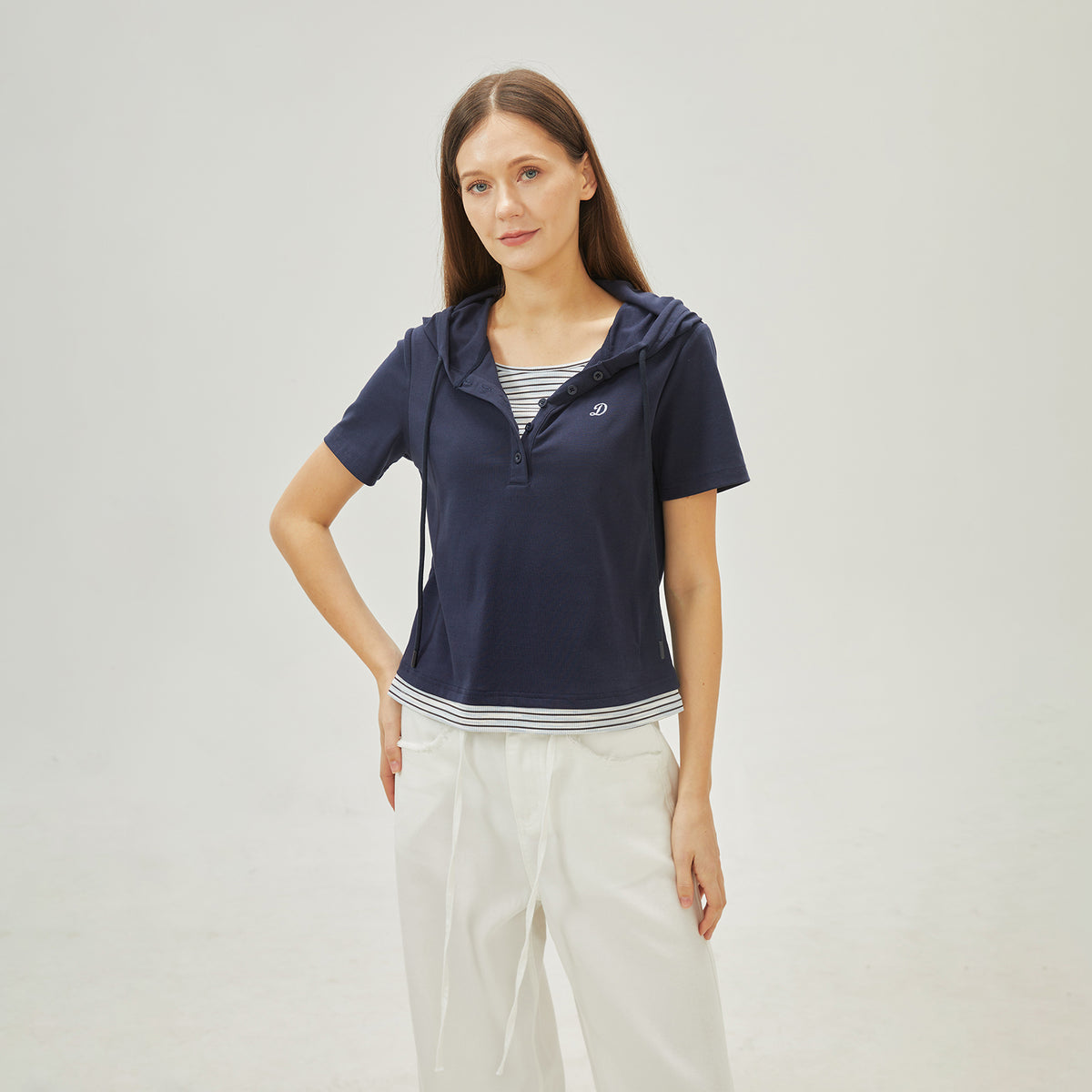 تيشيرت مطرز كاجوال للنساء