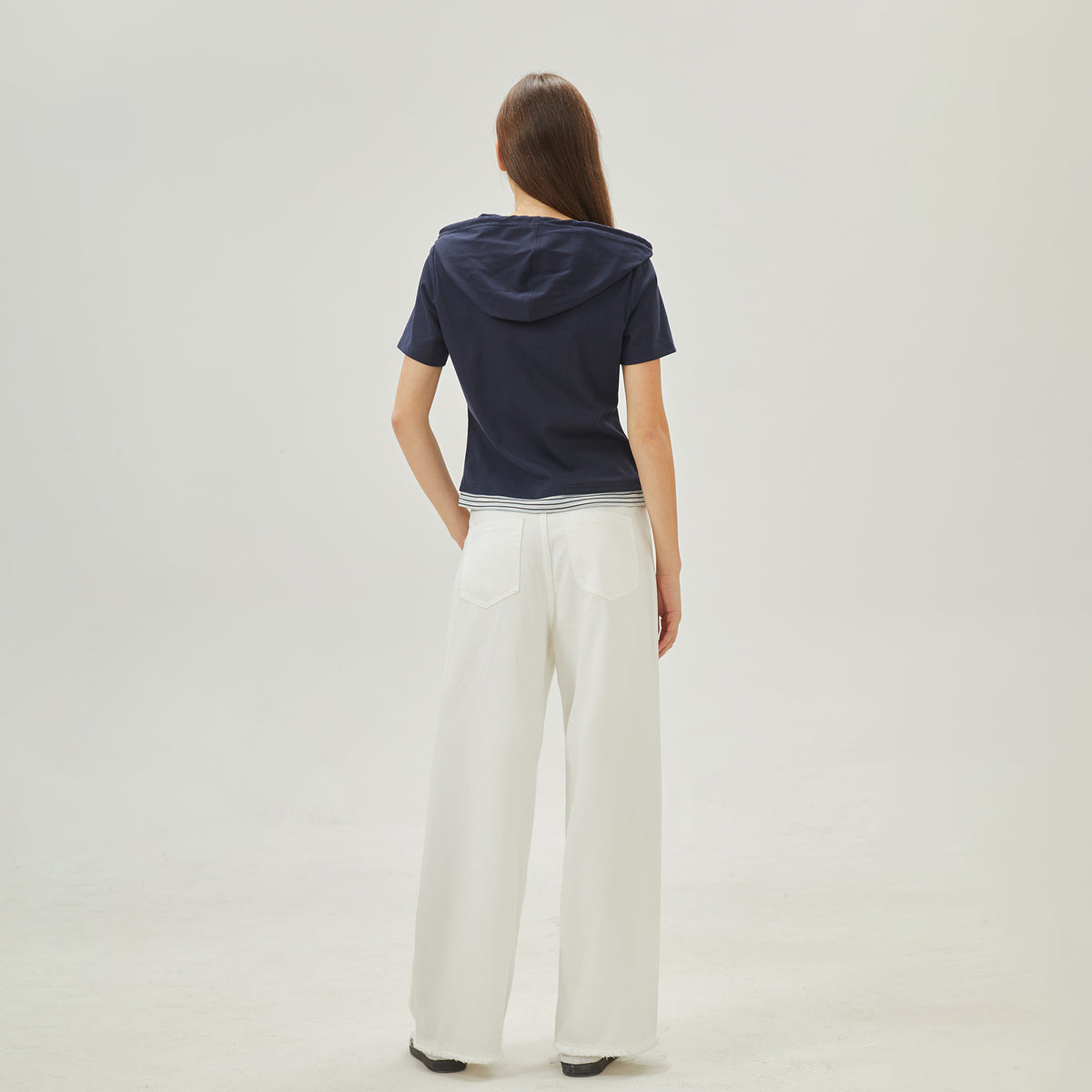 تيشيرت مطرز كاجوال للنساء