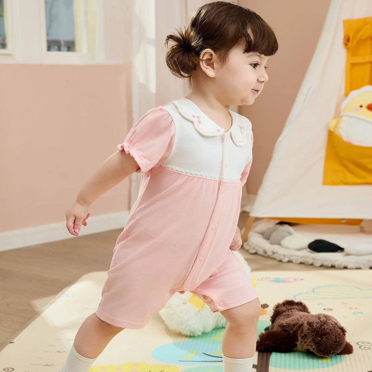 Floral Basic Romper For Baby girl Image