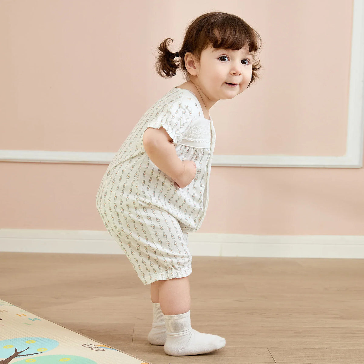 Floral Basic Romper For Baby girl Image