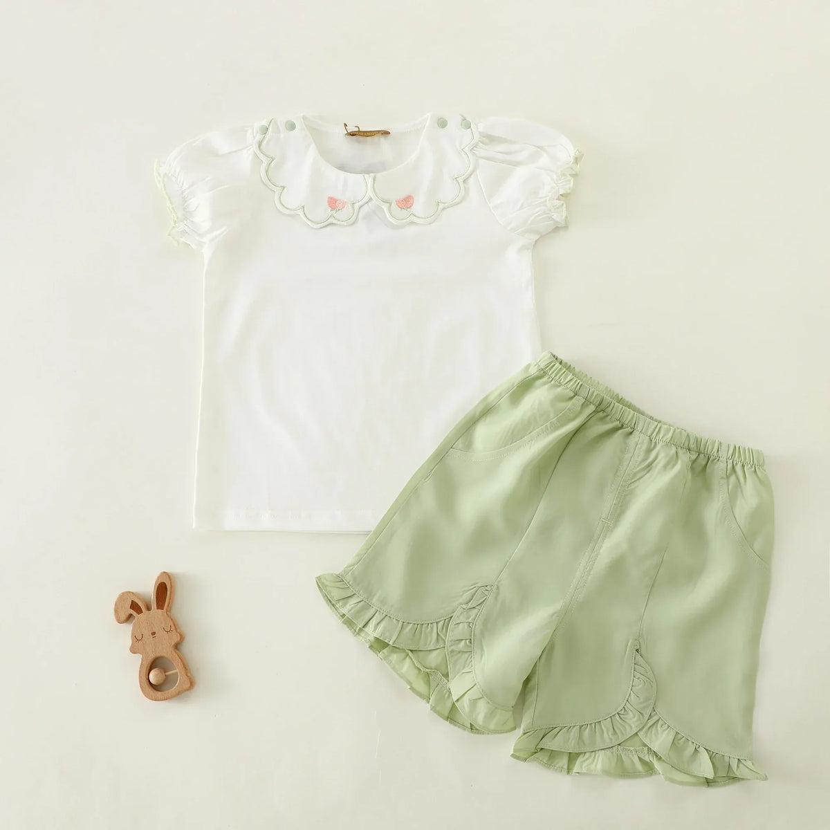 Green Floral T.Shirt and Plain Short For Baby girl Image