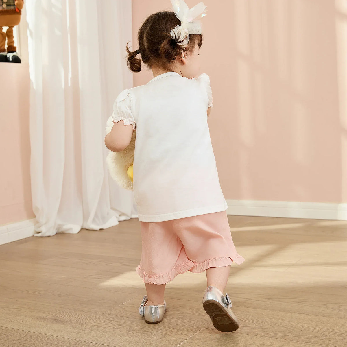 Floral T.Shirt and Plain Short For Baby girl Image