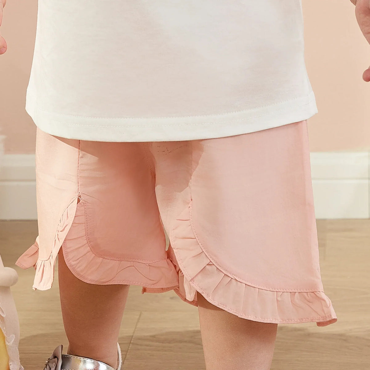 Floral T.Shirt and Plain Short For Baby girl Image