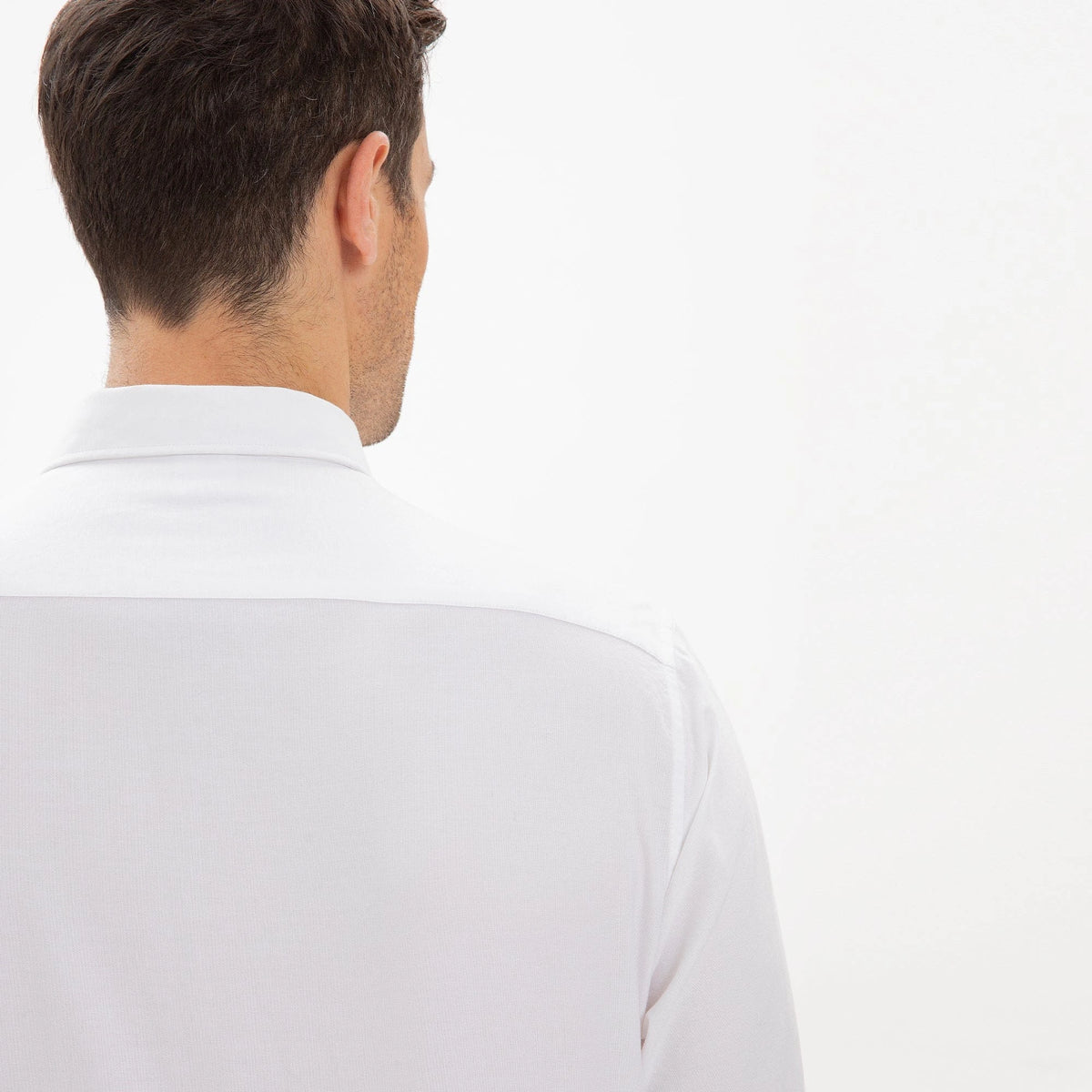 Elegant Classic Shirt for Men Image