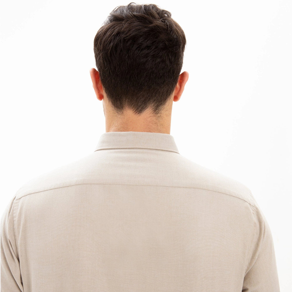 Elegant Classic Shirt for Men Image