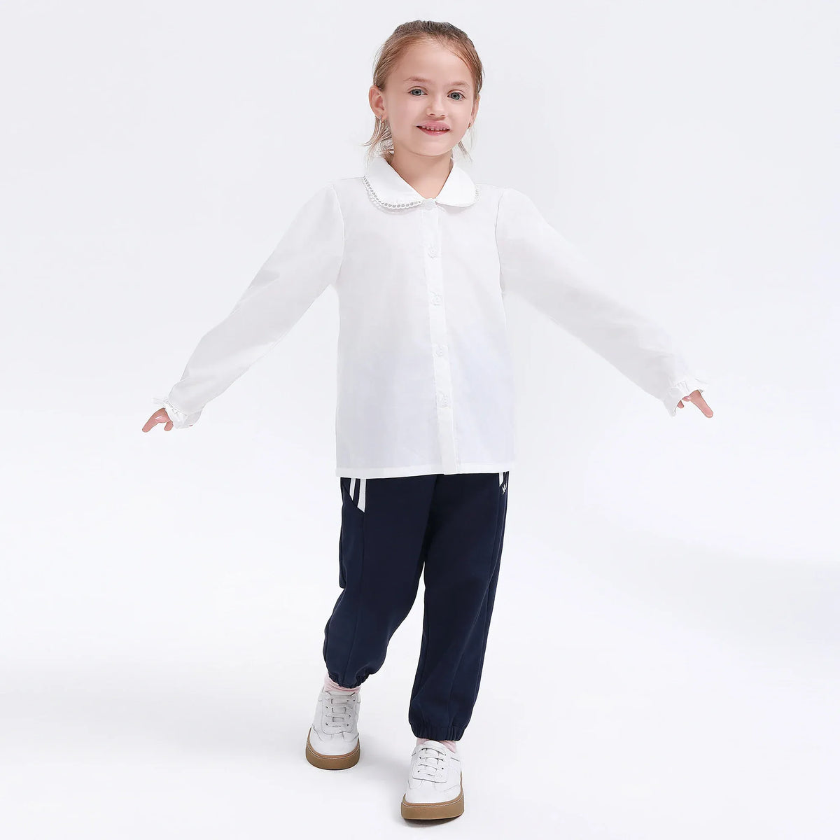Embroidery Uniform Shirt for Girls Image