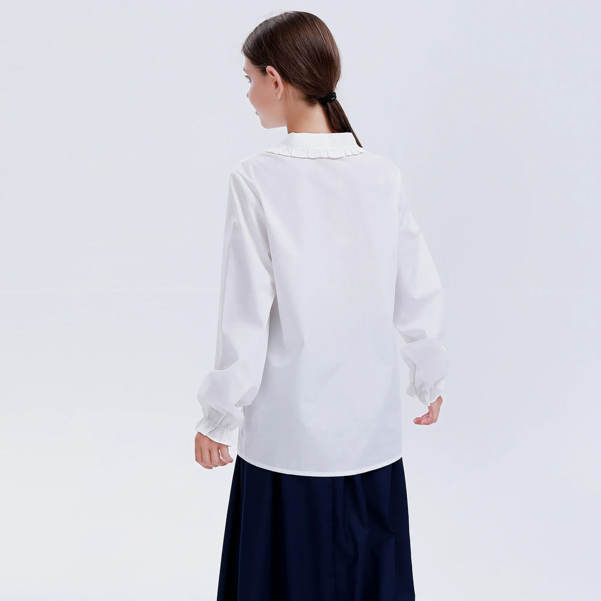 Embroidery Uniform Shirt for Girls Image