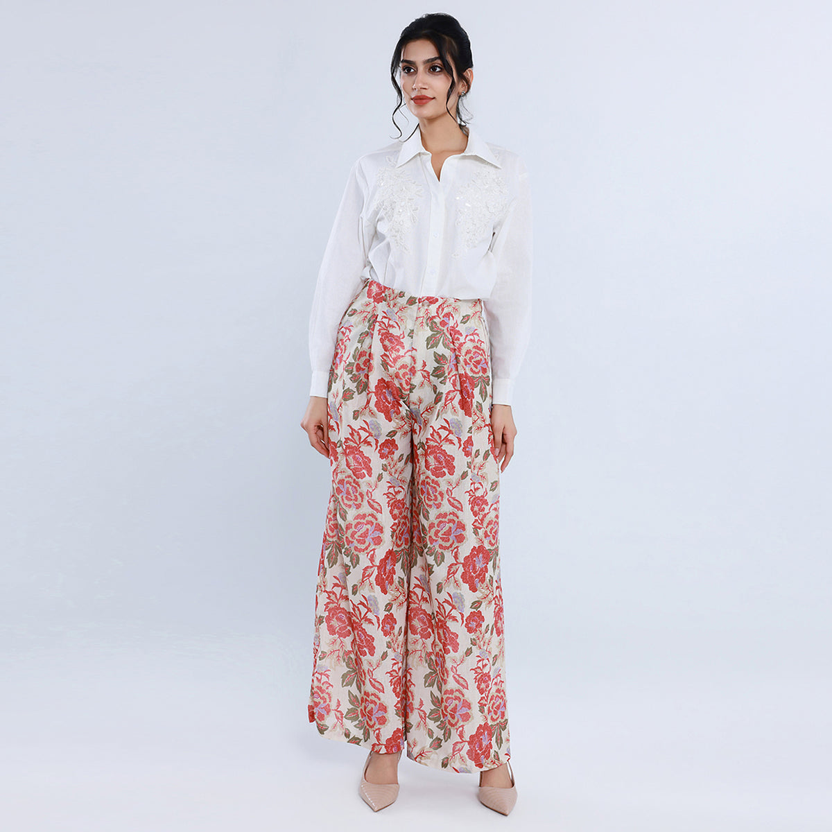 قميص كاجوال مزين بنمط الزهور للنساء