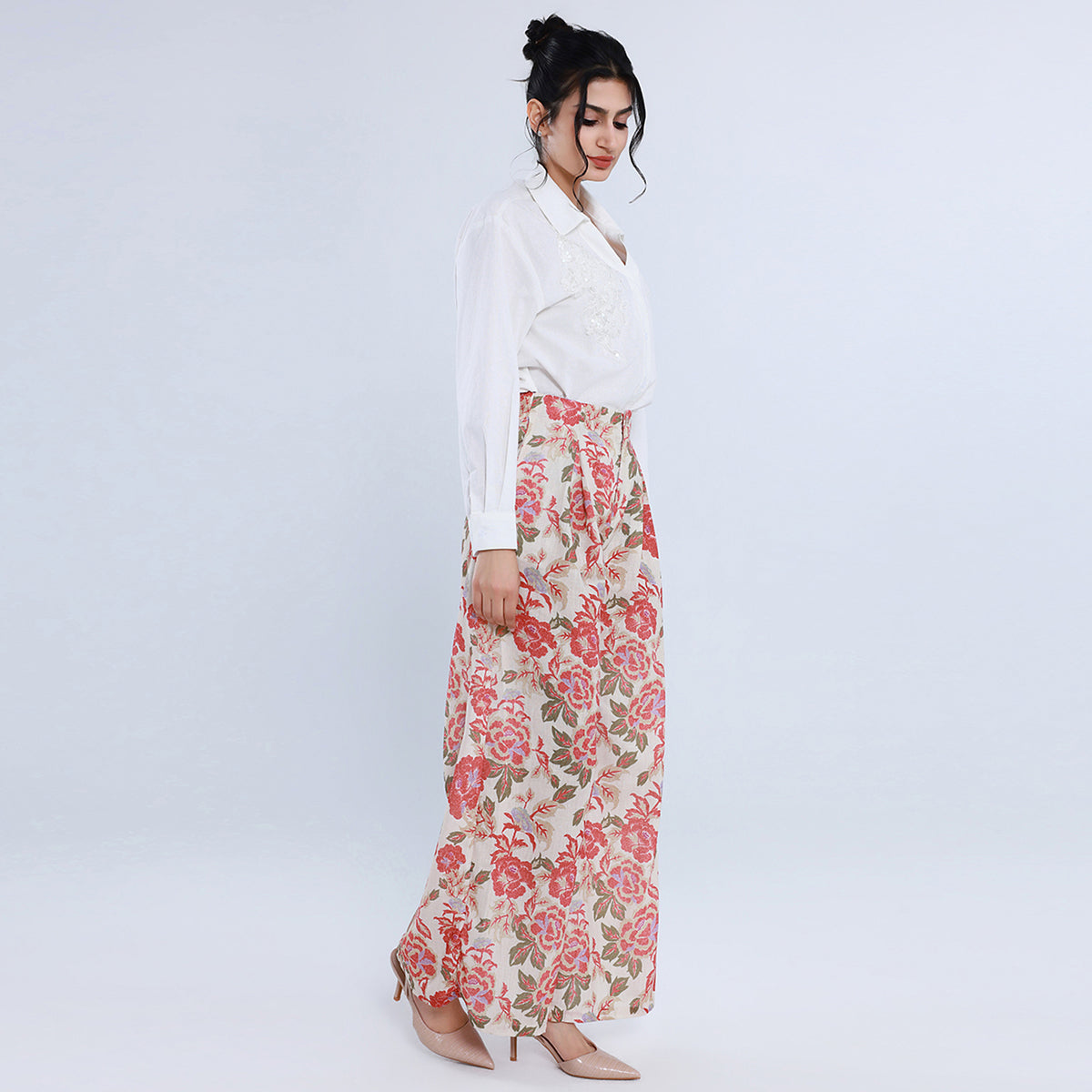 قميص كاجوال مزين بنمط الزهور للنساء