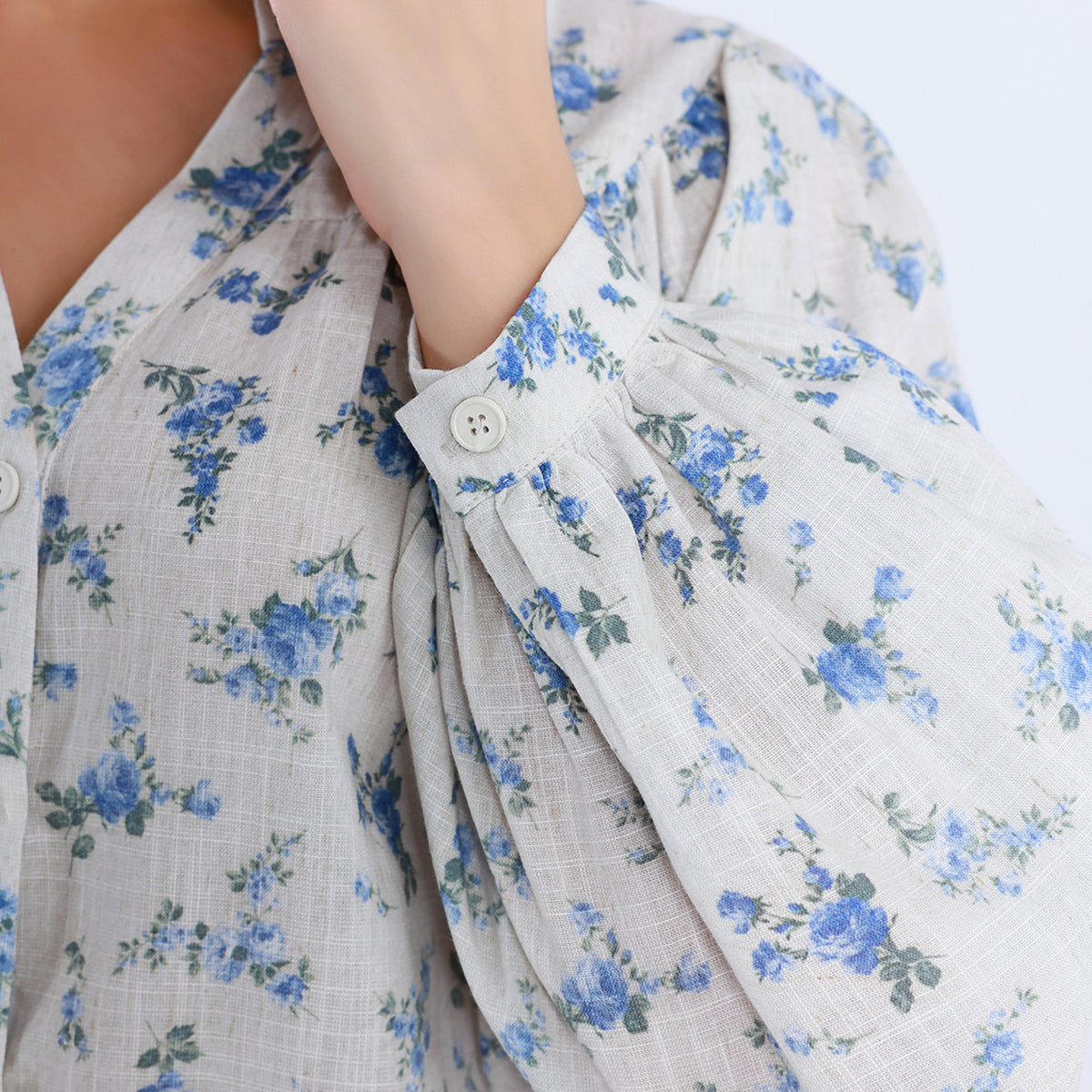 قميص كاجوال مزين بنمط الزهور للنساء