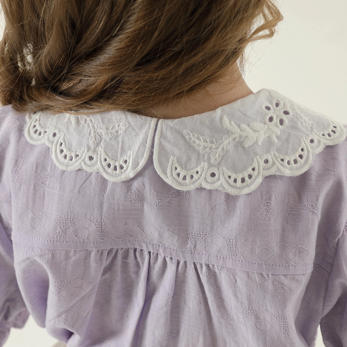 قميص بنمط الزهور للبنات