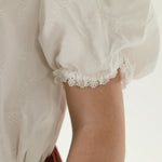 قميص مزين للبنات