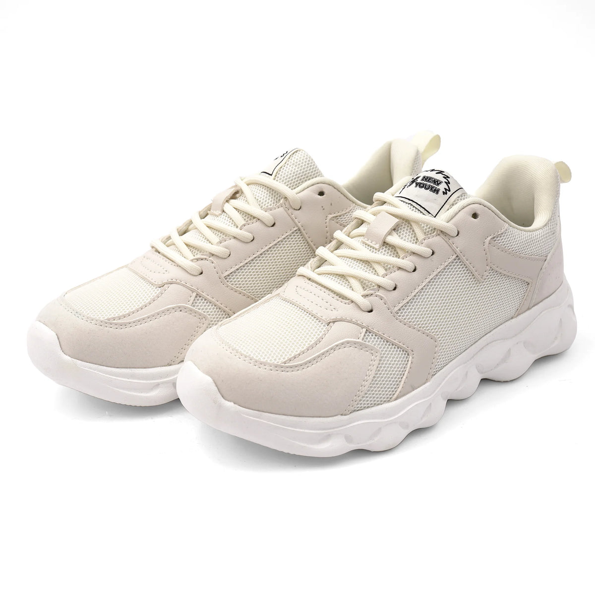 41 Light Gray Exercise Shoes for Men Image