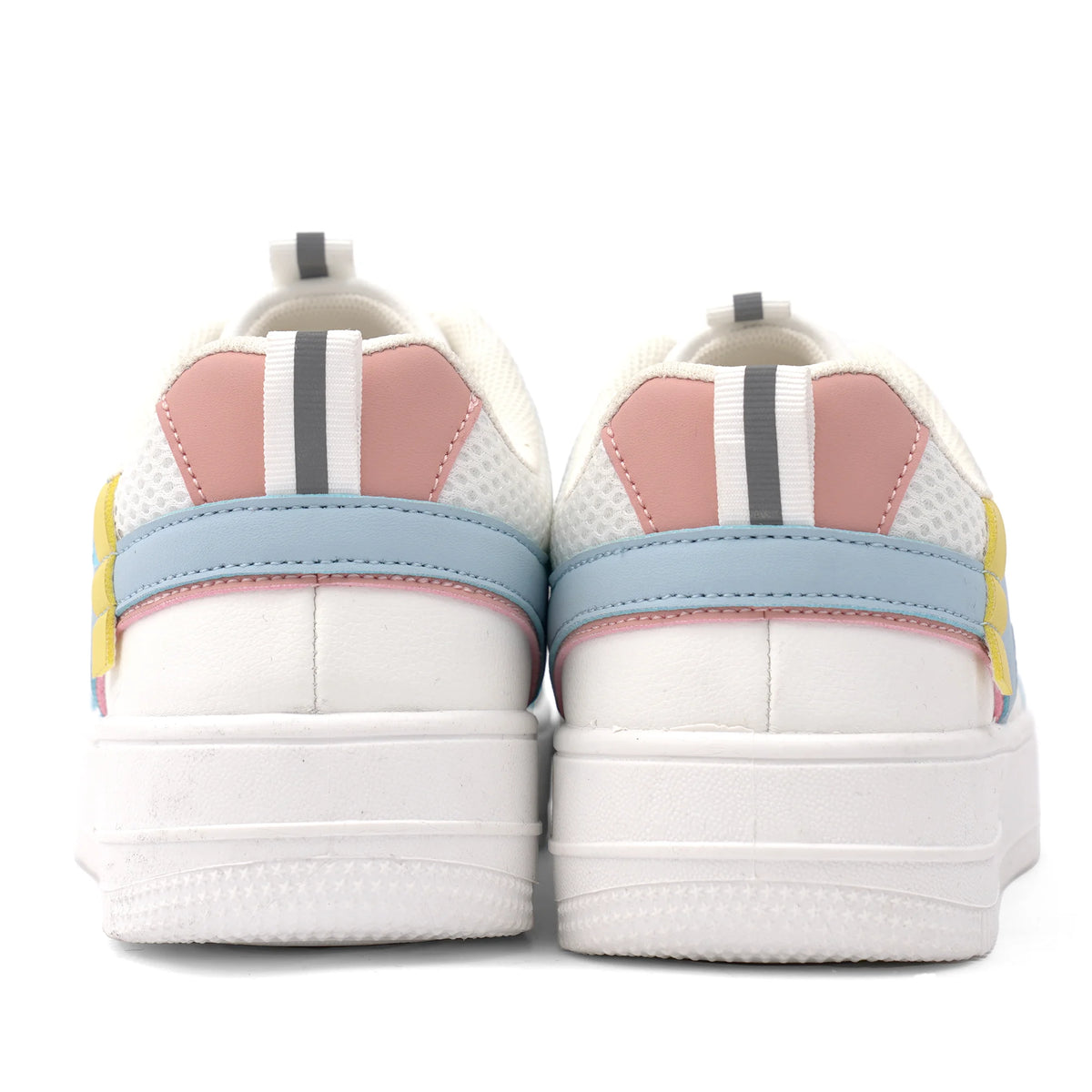 Sneaker Shoes for Women Image