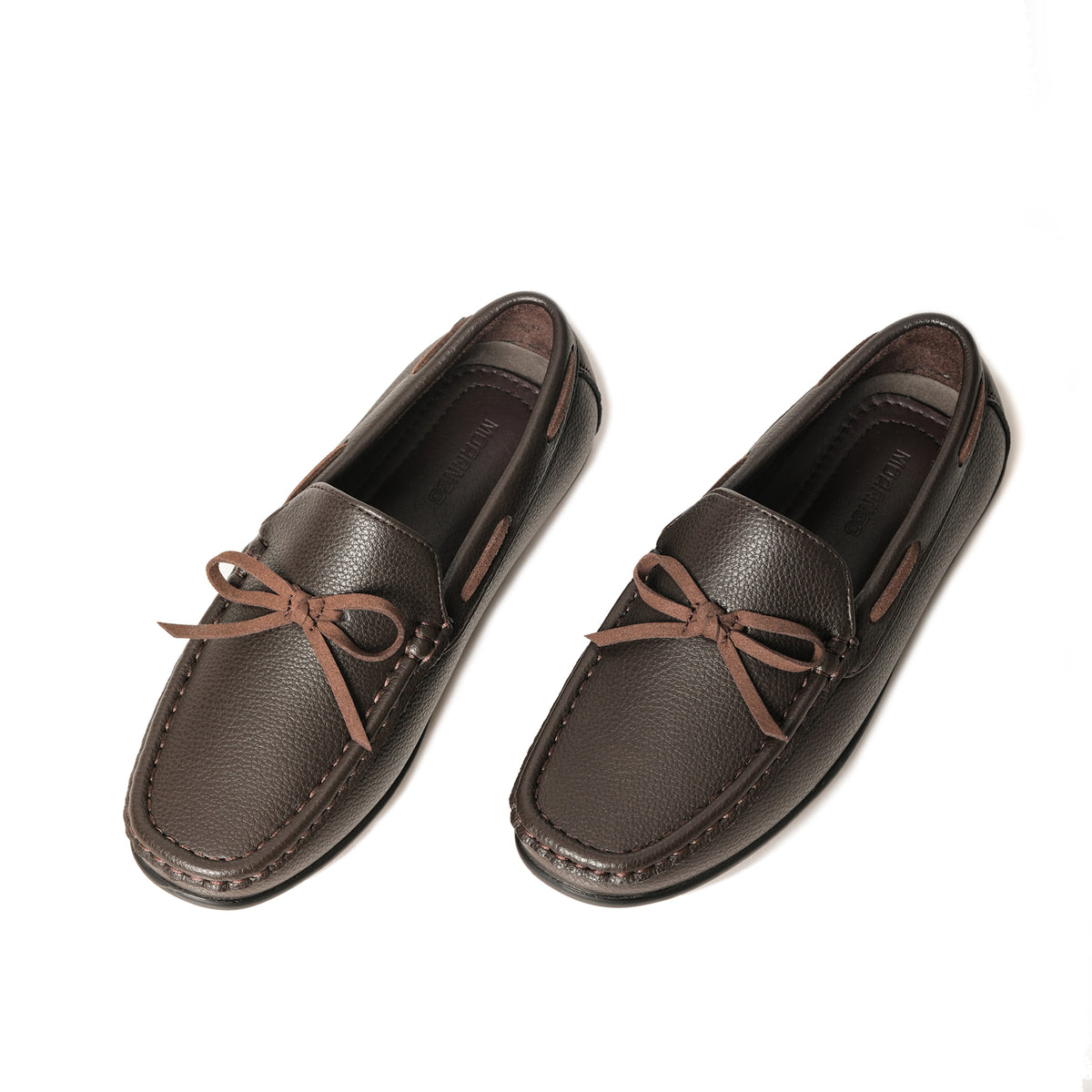 حذاء للأولاد