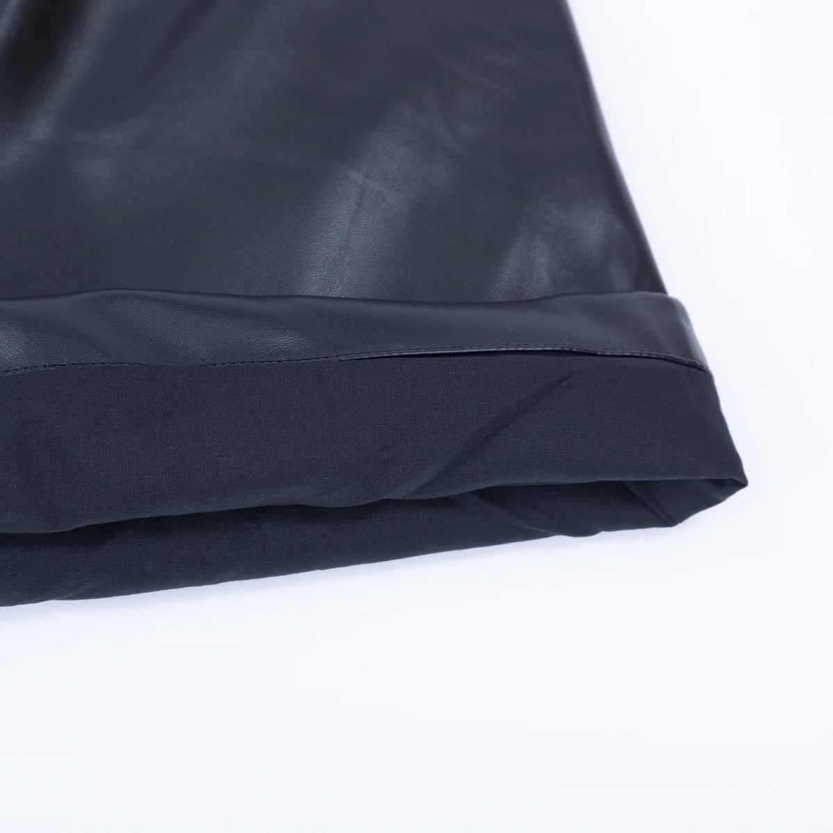 Casual Plain Shorts for Girls Image