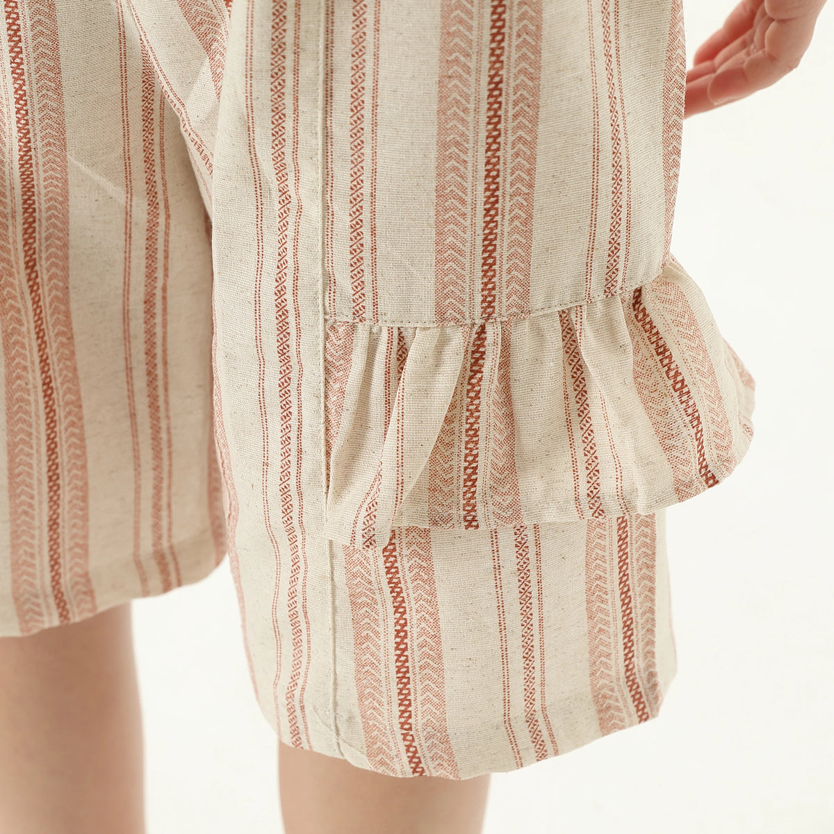 شورت مخطط للبنات