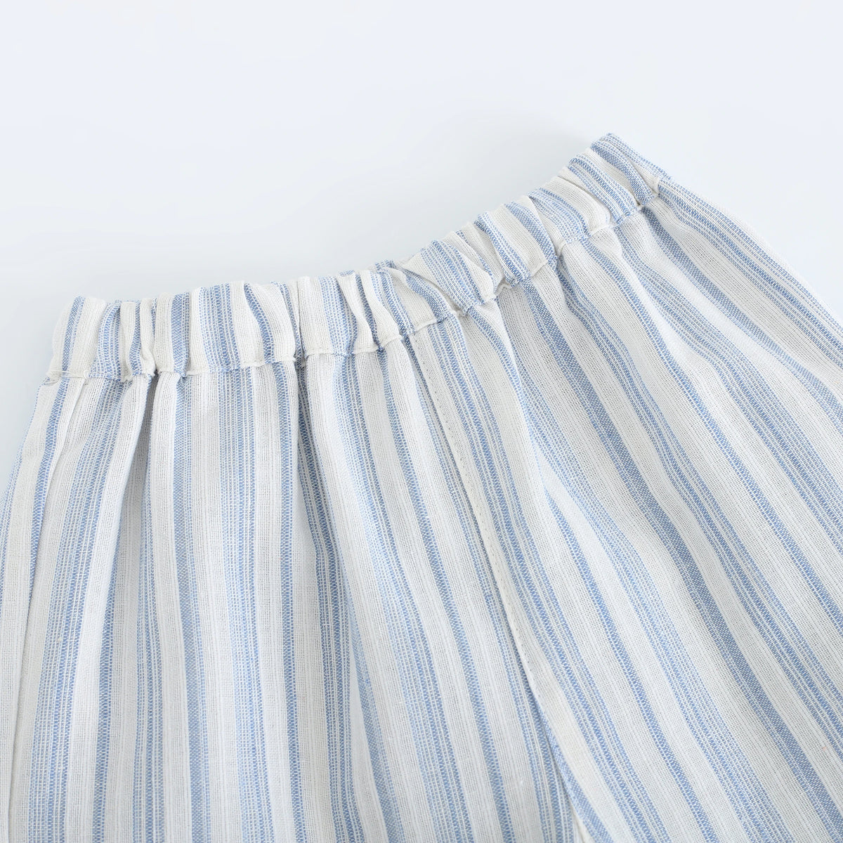 شورت مخطط للأولاد المواليد