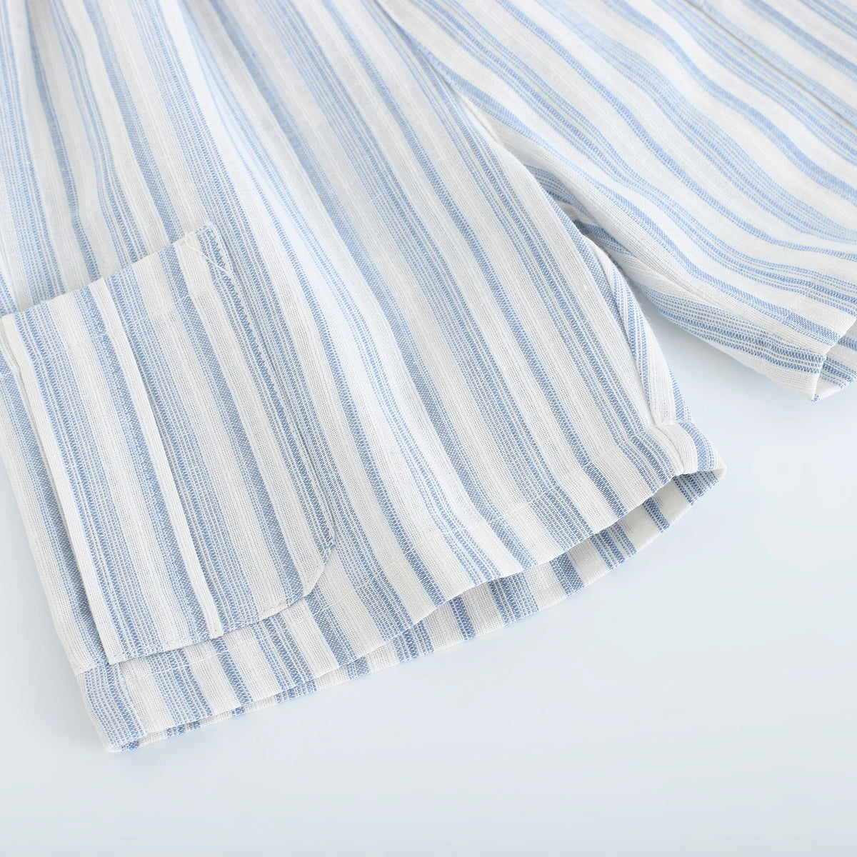 شورت مخطط للأولاد المواليد