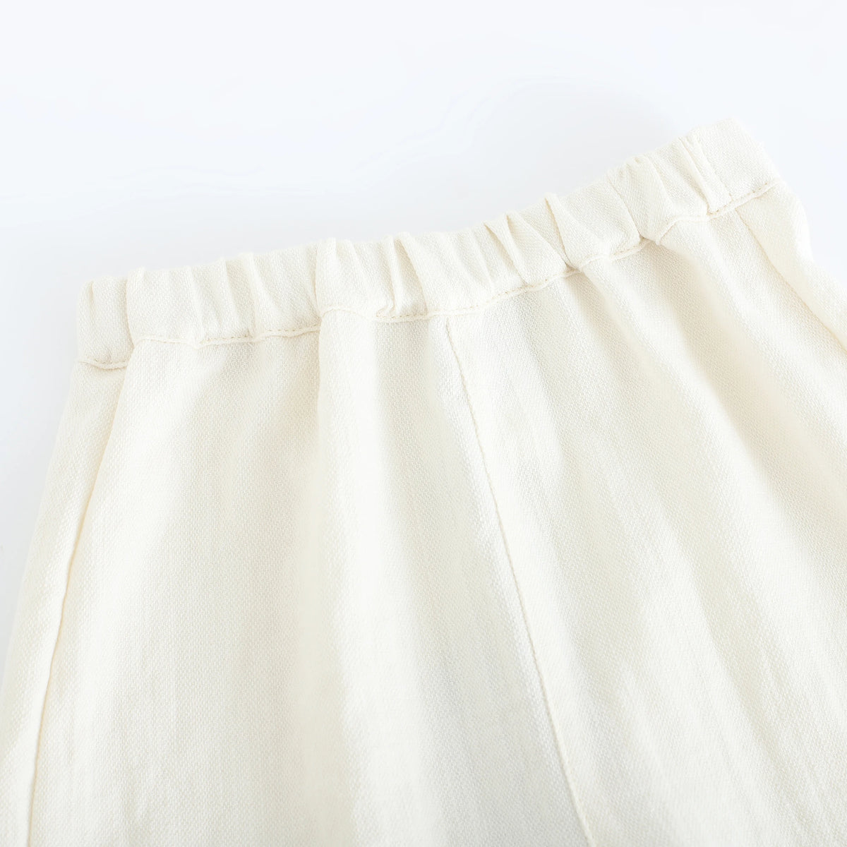 شورت سادة بخصر مطاطي للمواليد الأولاد