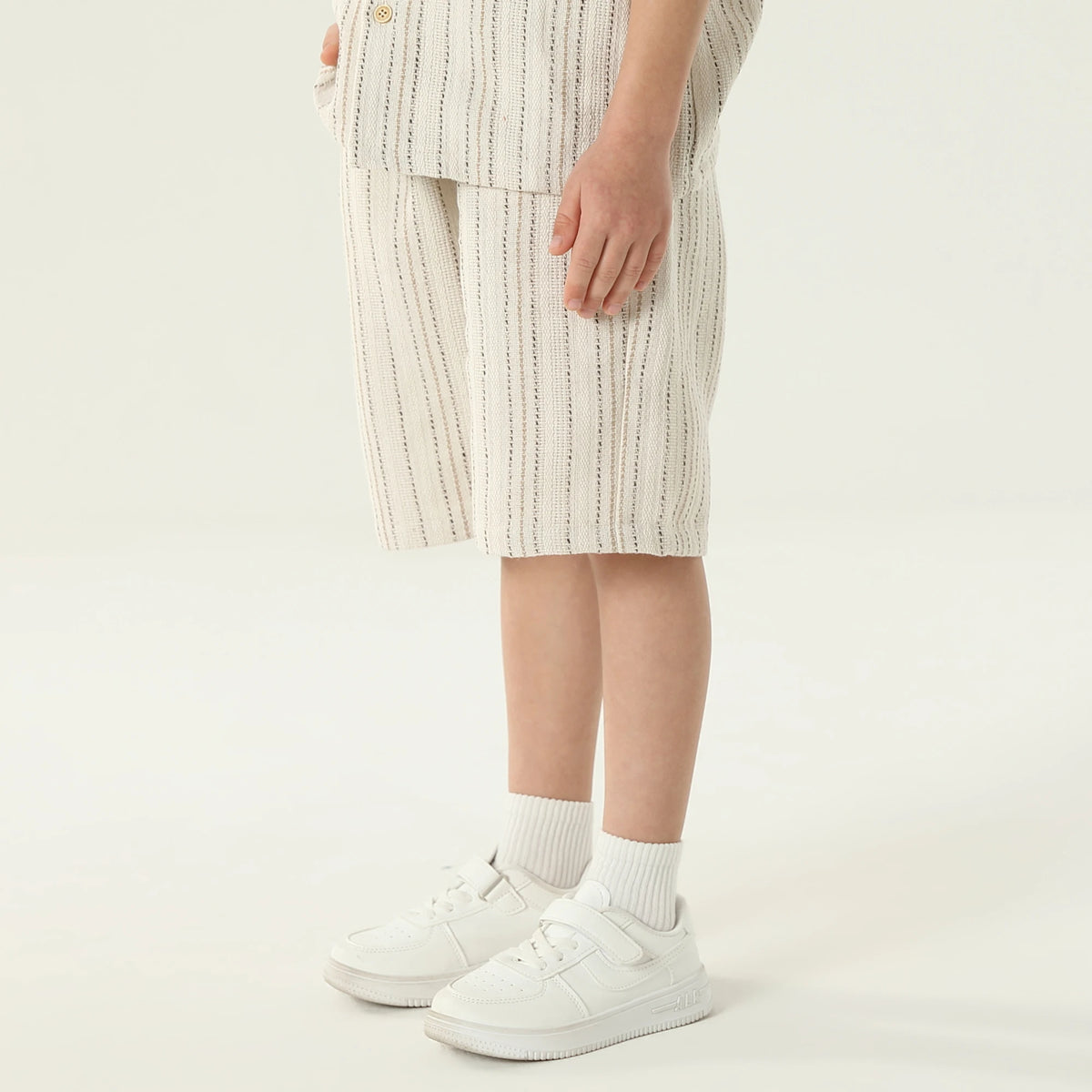 شورت كاجوال مخطط للأولاد