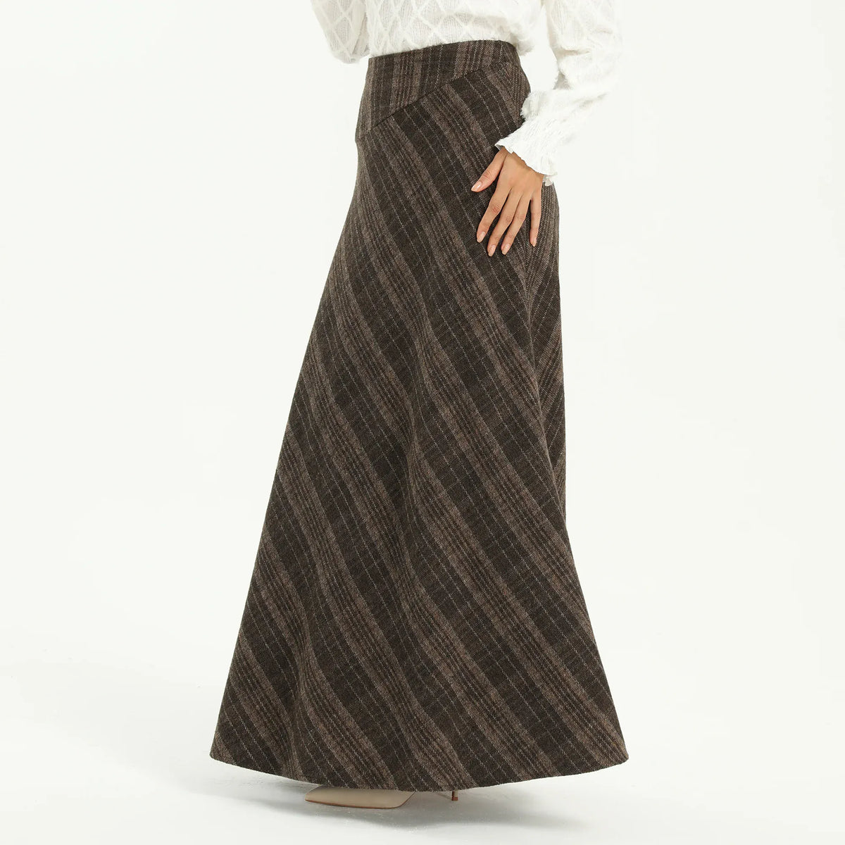 Elegant Checked Skirt for Women Image