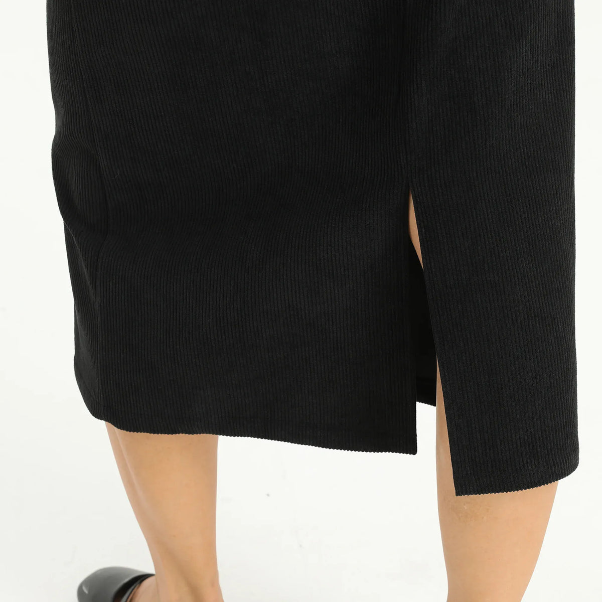 Elegant Plain Skirt for Women Image