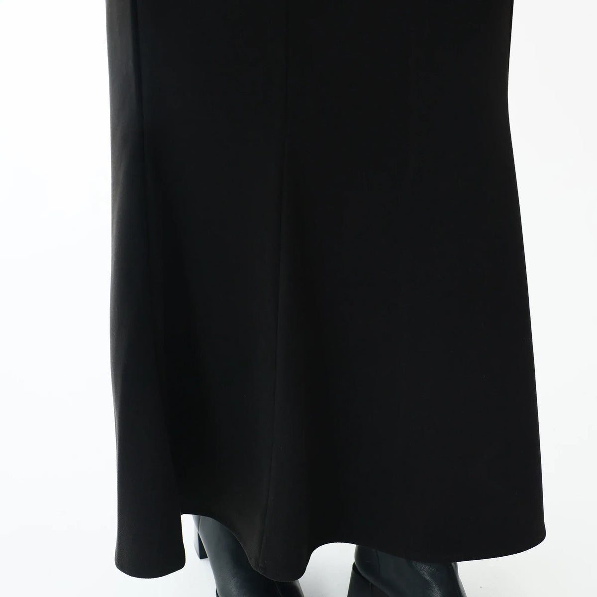 Elegant Plain Skirt for Women Image